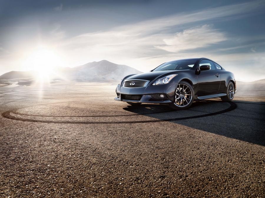  Infiniti G37 IPL Coupe 2011 года  (фото 9 из 51)
